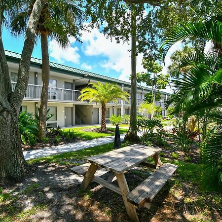 Sarasota Cay Club #612 - Heated Pool, Bunk Beds, Huge Tv, Tiki Bar, More! Exterior photo