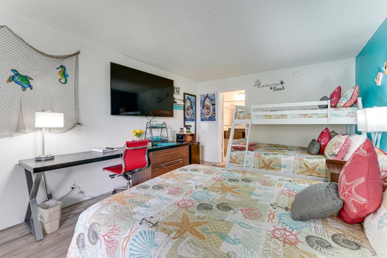 Sarasota Cay Club #612 - Heated Pool, Bunk Beds, Huge Tv, Tiki Bar, More! Exterior photo