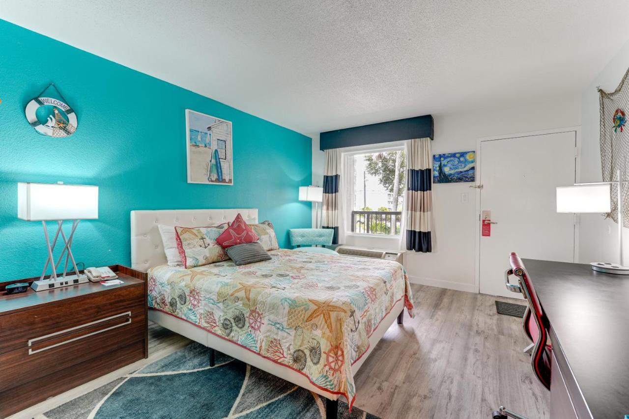 Sarasota Cay Club #612 - Heated Pool, Bunk Beds, Huge Tv, Tiki Bar, More! Exterior photo